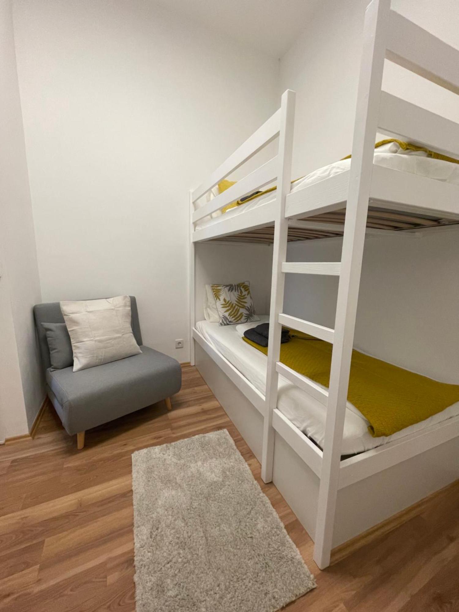 Central Mini Apartment Rhg 1 Vienna Esterno foto