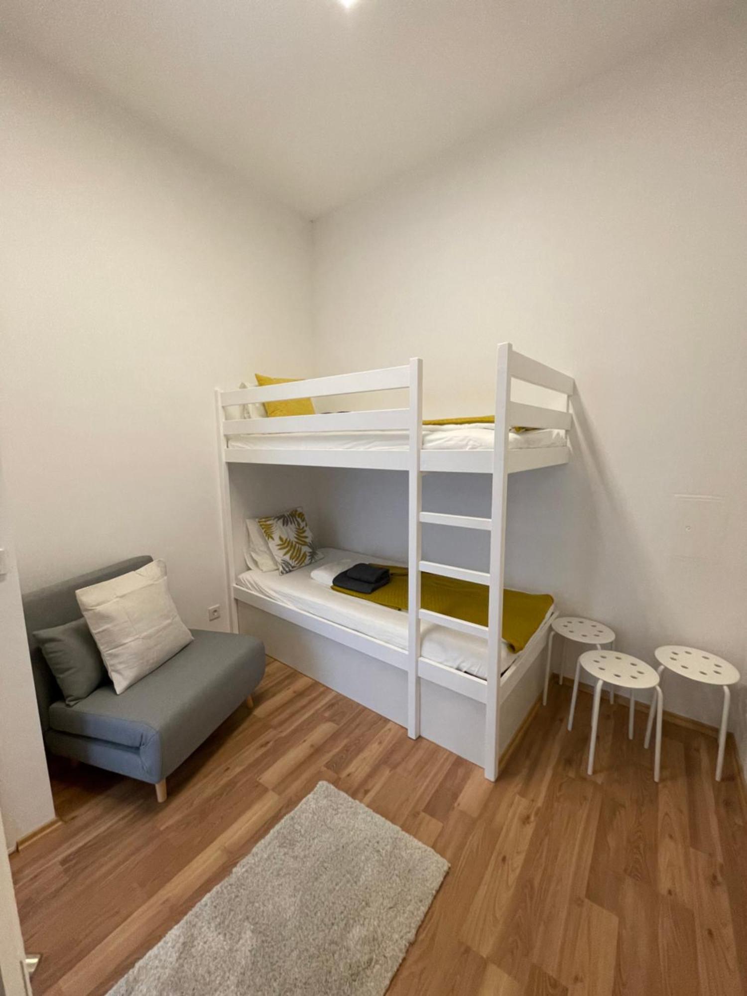 Central Mini Apartment Rhg 1 Vienna Esterno foto